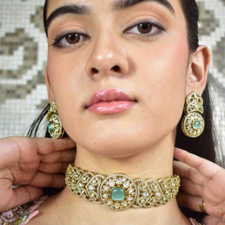 Emerald Elegance Kundan Choker Set
