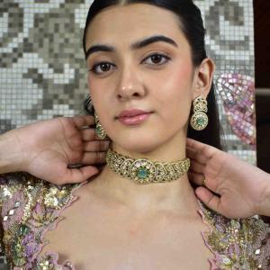 Emerald Elegance Kundan Choker Set