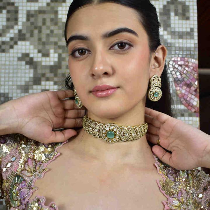 Emerald Elegance Kundan Choker Set