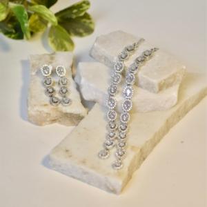 Radiant Circles Silver Necklace Set