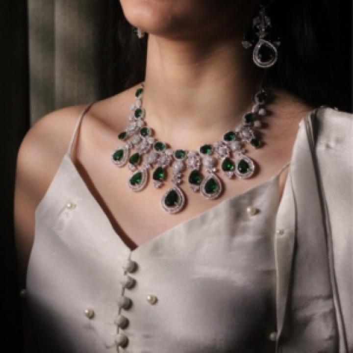 Emerald Cascade Necklace Set